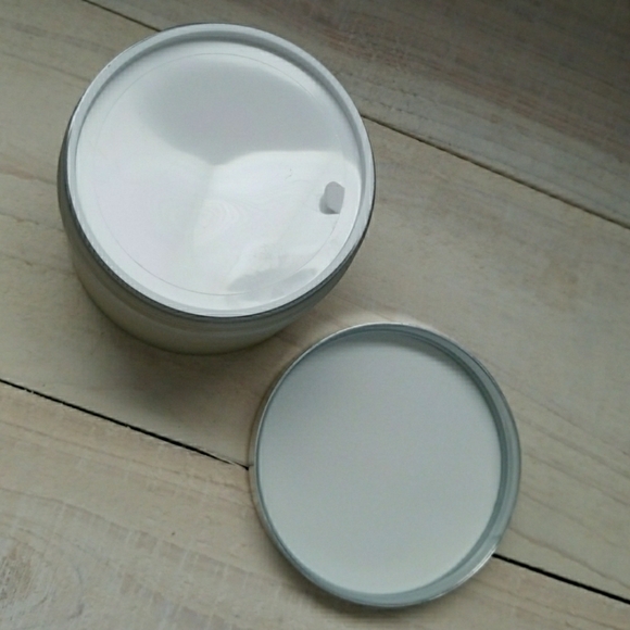 New Monat Minterrific Foot Scrub - Picture 3 of 4